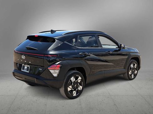 Certified 2025 Hyundai Kona SEL AWD/4WD image 8