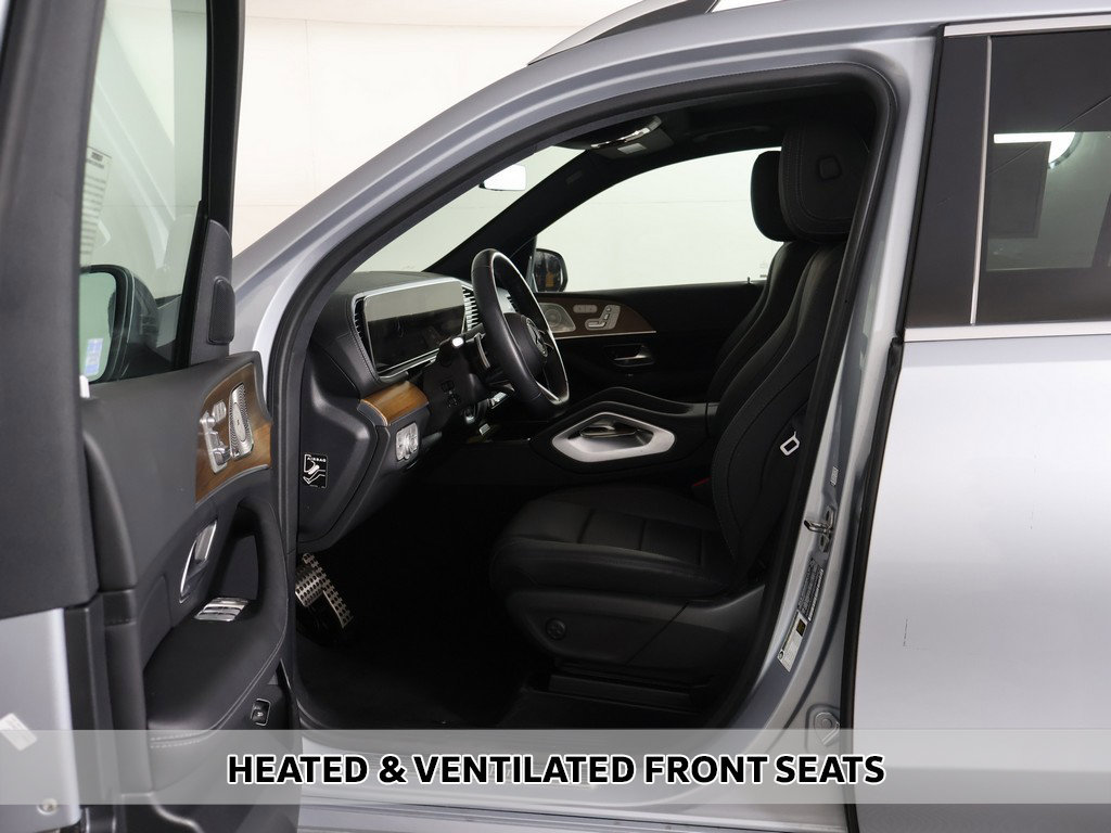 Used 2025 Mercedes-Benz GLS 450 4MATIC w/ AMG Line Exterior image 9