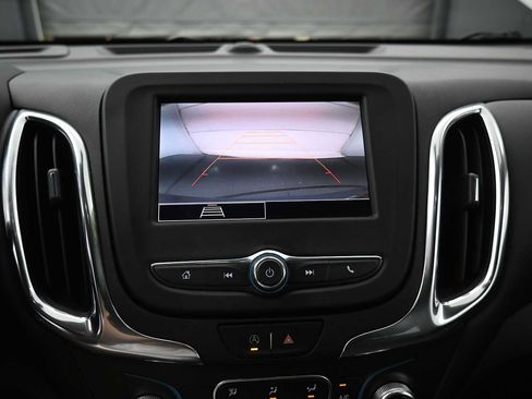 Used 2022 Chevrolet Equinox LT AWD/4WD image 8