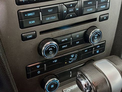 Used 2011 Ford Mustang Premium image 15