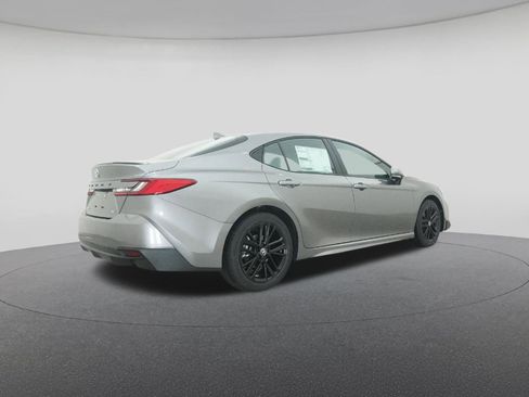 New 2026 Toyota Camry SE image 25