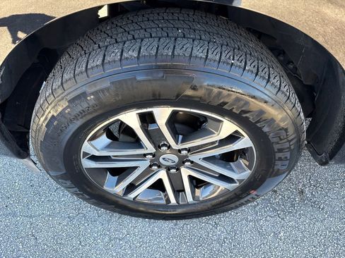 Used 2023 Ford F150 XL w/ STX Appearance Package image 10