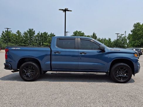 Used 2024 Chevrolet Silverado 1500 Custom AWD/4WD image 10