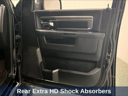 Used 2022 RAM 1500 Warlock AWD/4WD image 38