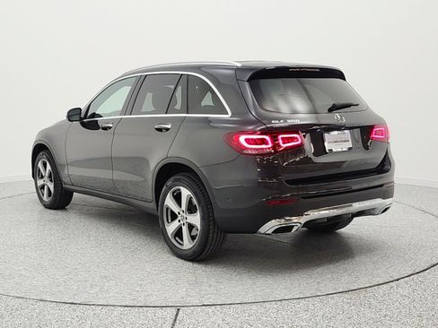Used 2022 Mercedes-Benz GLC 300 image 7