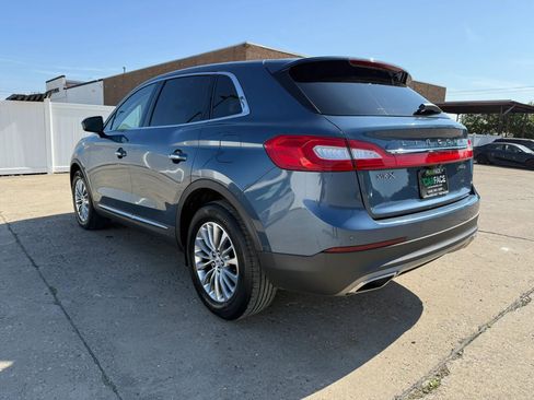 Used 2018 Lincoln MKX Select w/ Select Plus Package AWD/4WD image 9