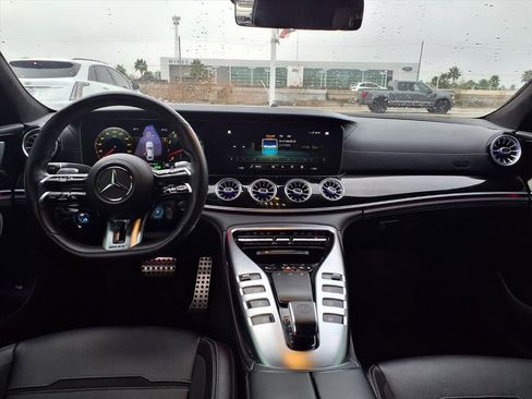 Used 2022 Mercedes-Benz AMG GT 43 image 3