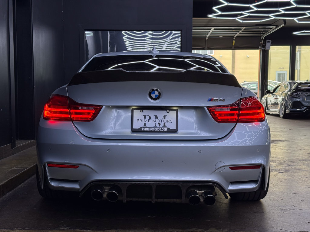 Used 2015 BMW M4 Coupe w/ Executive Package RWD image 8