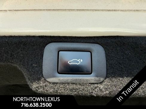 Used 2019 Lexus LS 500 RWD image 16