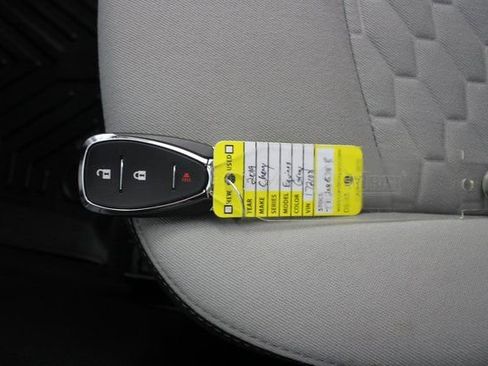 Used 2019 Chevrolet Equinox LS image 7