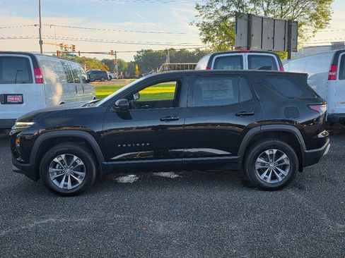 New 2026 Chevrolet Equinox LT w/ Convenience Package II image 9