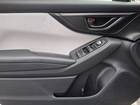 Used 2023 Subaru Crosstrek 2.0i Premium image 13