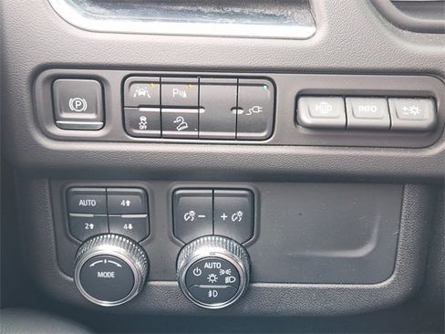 Used 2021 GMC Yukon AT4 w/ Rear Media and Nav Package image 22