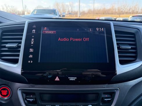 Used 2017 Honda Pilot EX-L image 9