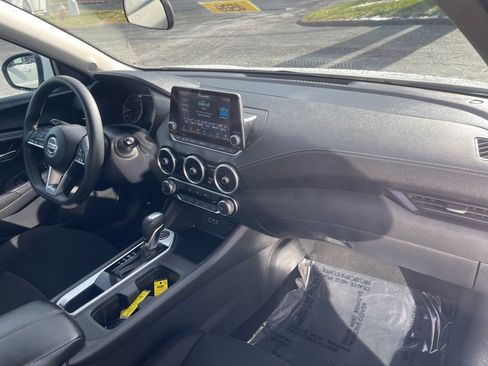 Certified 2023 Nissan Sentra SV image 12