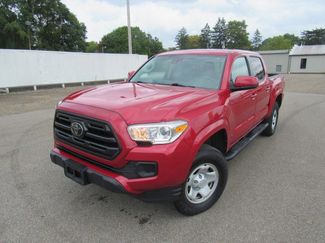 Used 2019 Toyota Tacoma SR5 image 1