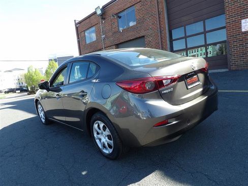 Used 2014 MAZDA MAZDA3 i Sport image 3