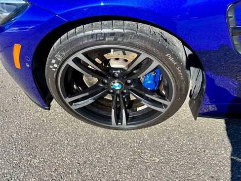 Used 2020 BMW M4 Coupe w/ Executive Package image 36