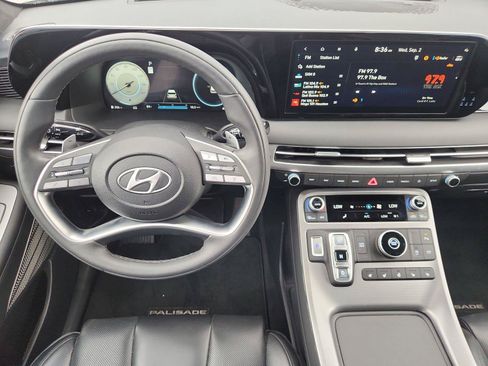Used 2025 Hyundai Palisade Calligraphy FWD image 11