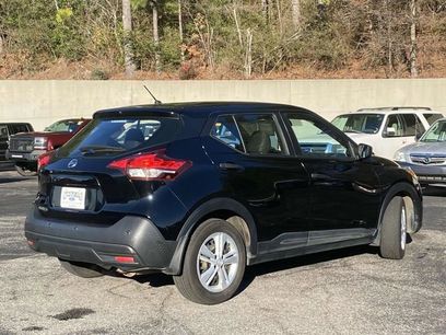Used 2020 Nissan Kicks S