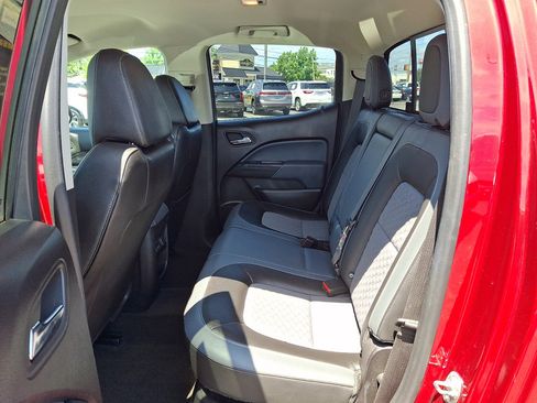 Used 2017 Chevrolet Colorado Z71 AWD/4WD image 20