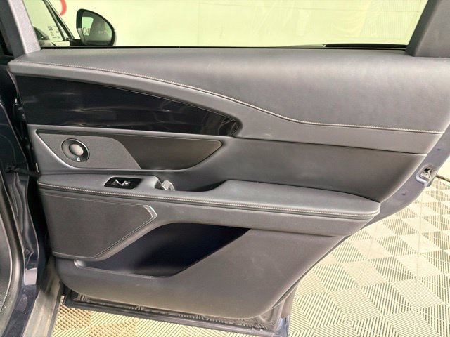 Used 2024 Lincoln Nautilus Premier w/ Equipment Group 102A AWD/4WD image 39