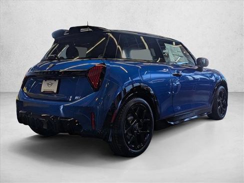 New 2026 MINI Cooper S image 2