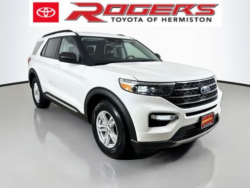 Used 2021 Ford Explorer XLT w/ Equipment Group 202A AWD/4WD image 1