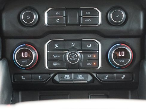 Used 2021 Chevrolet Tahoe RST image 22