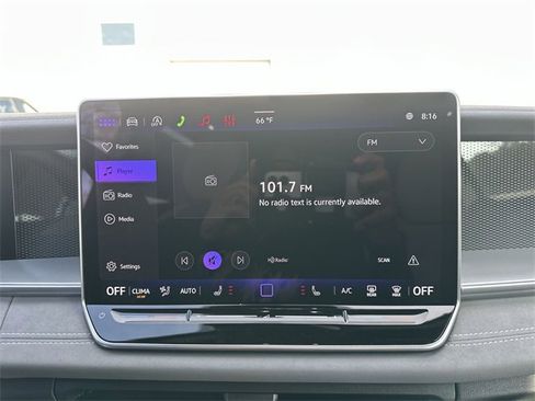 New 2026 Volkswagen Tiguan SE R-Line image 22