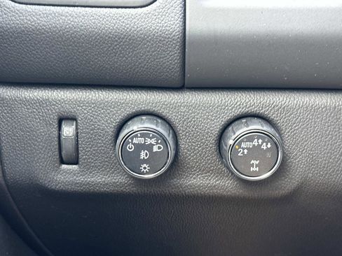 Certified 2021 Chevrolet Colorado LT w/ LT Convenience Package AWD/4WD image 25