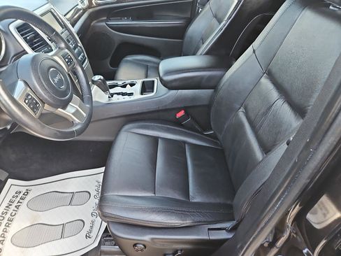 Used 2012 Jeep Grand Cherokee Laredo image 13