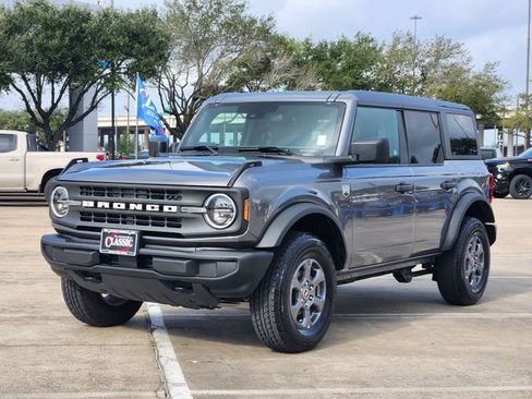 Used 2025 Ford Bronco Big Bend image 3