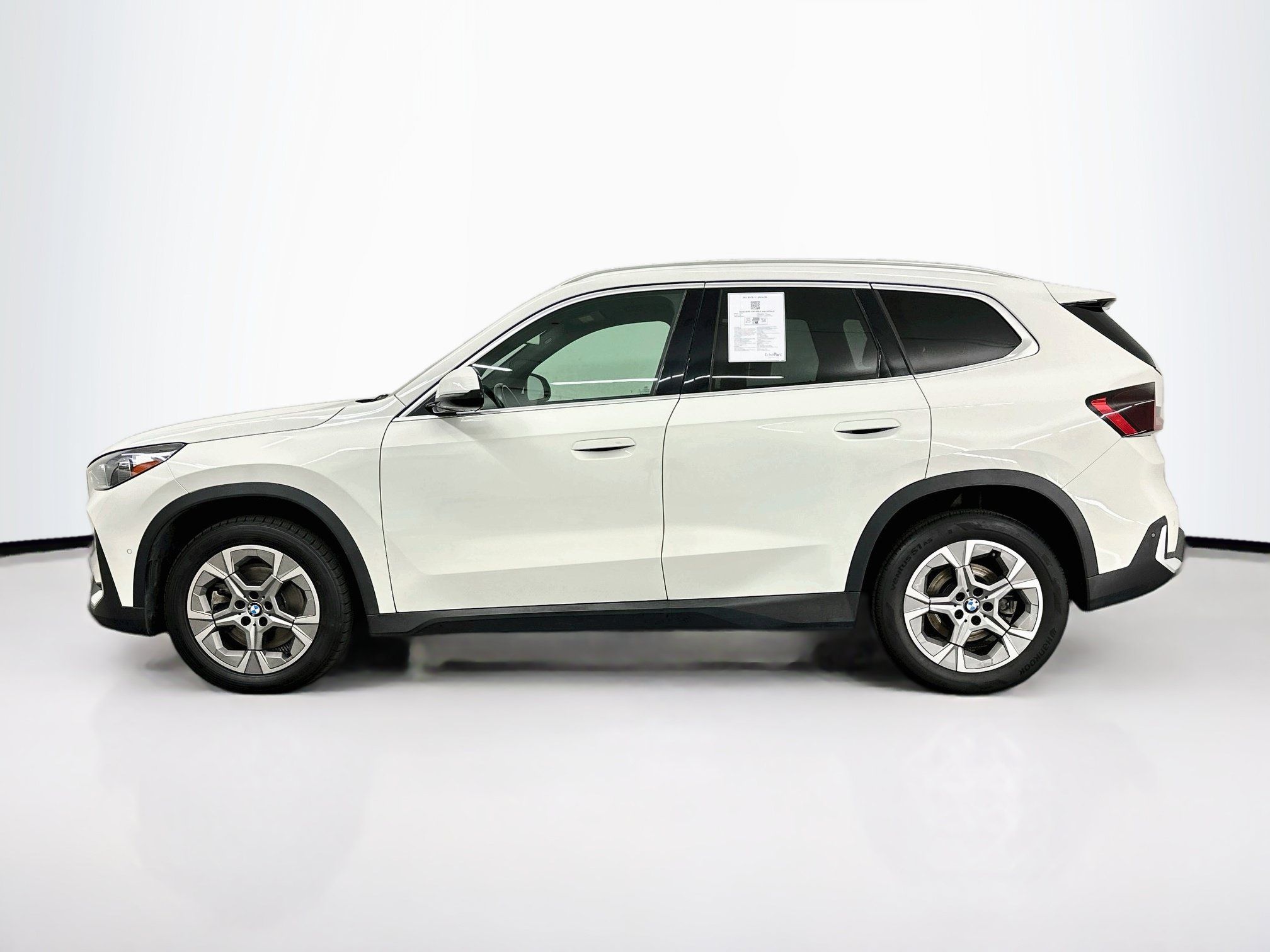 Used 2023 BMW X1 xDrive28i AWD/4WD image 4