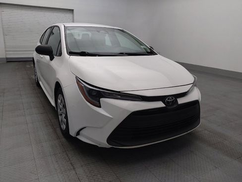 Used 2023 Toyota Corolla LE FWD image 14