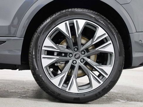 New 2026 Audi Q8 Premium Plus AWD/4WD image 37