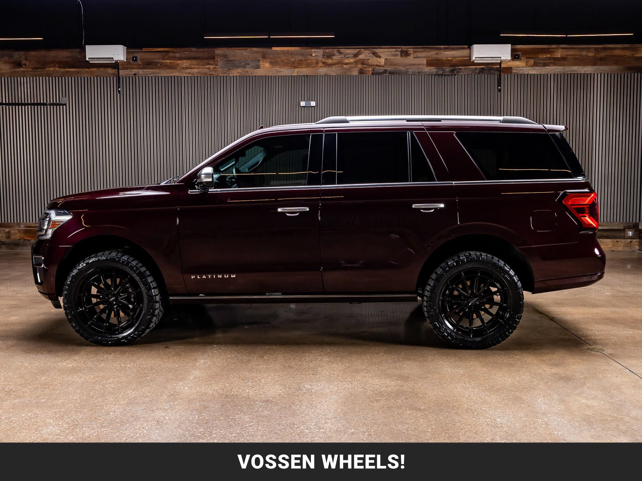 Used 2024 Ford Expedition Platinum AWD/4WD image 6