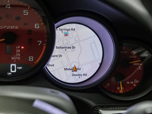 Used 2018 Porsche 911 GT2 RS RWD image 19