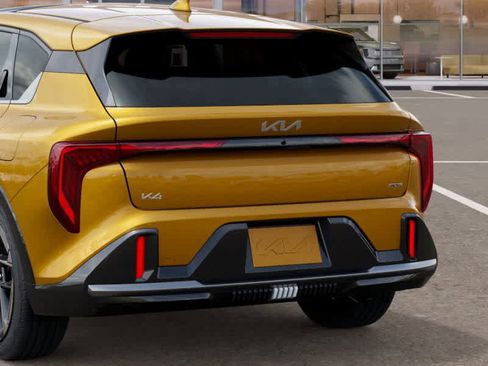 New 2026 Kia K4 GT-Line image 13