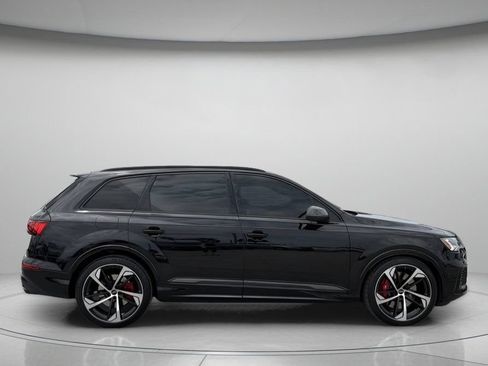 Used 2024 Audi SQ7 Premium Plus AWD/4WD image 2