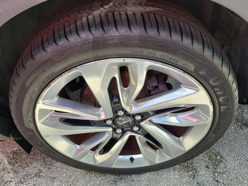 Used 2018 Lincoln MKX Reserve FWD image 6