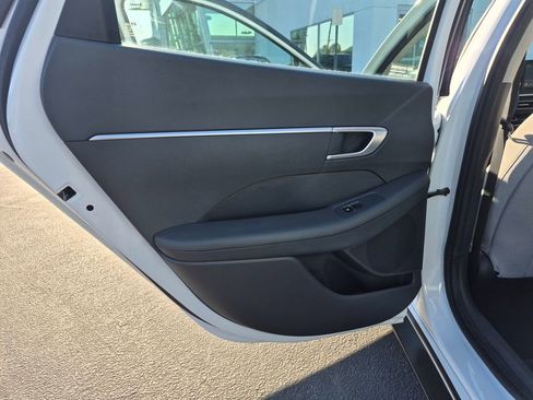 Used 2022 Hyundai Sonata SE FWD image 20