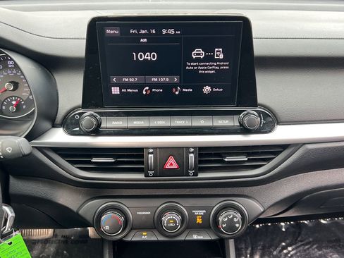 Used 2024 Kia Forte LXS image 17