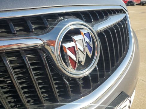 Used 2020 Buick Envision Premium image 37