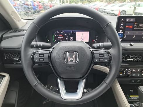 Certified 2024 Honda Accord Touring image 25