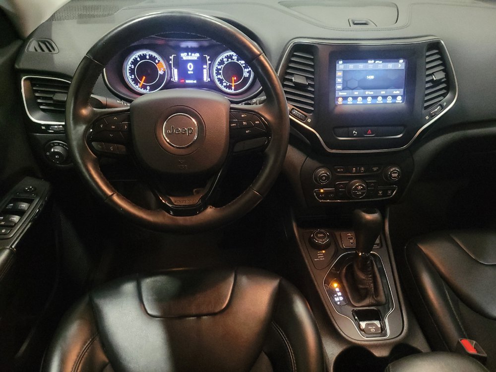 Used 2019 Jeep Cherokee Latitude Plus AWD/4WD image 22