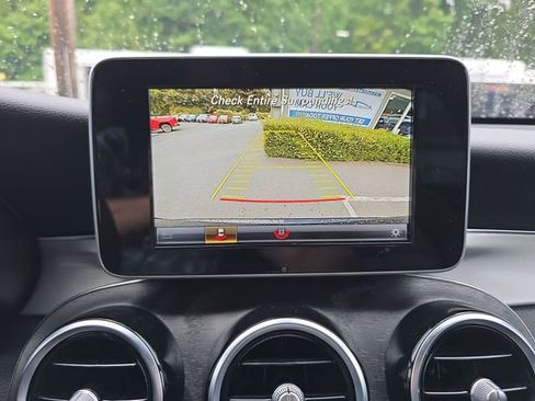 Used 2019 Mercedes-Benz GLC 300 GLC 300 image 16