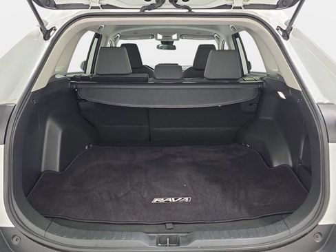 Certified 2023 Toyota RAV4 XLE image 29