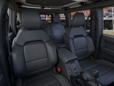 New 2026 Ford Bronco Badlands image 10