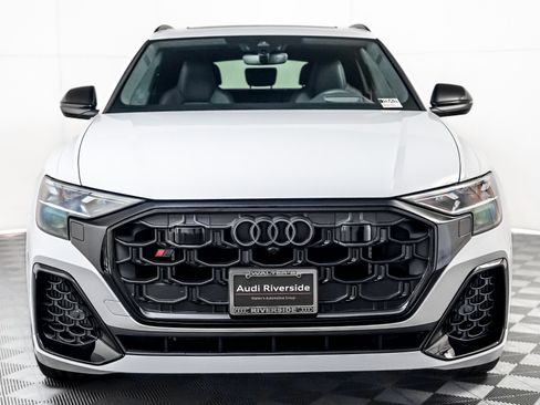 New 2026 Audi SQ8 Prestige image 9